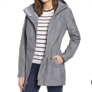 The North Face Women's waterproof Hooded Coat - Gray